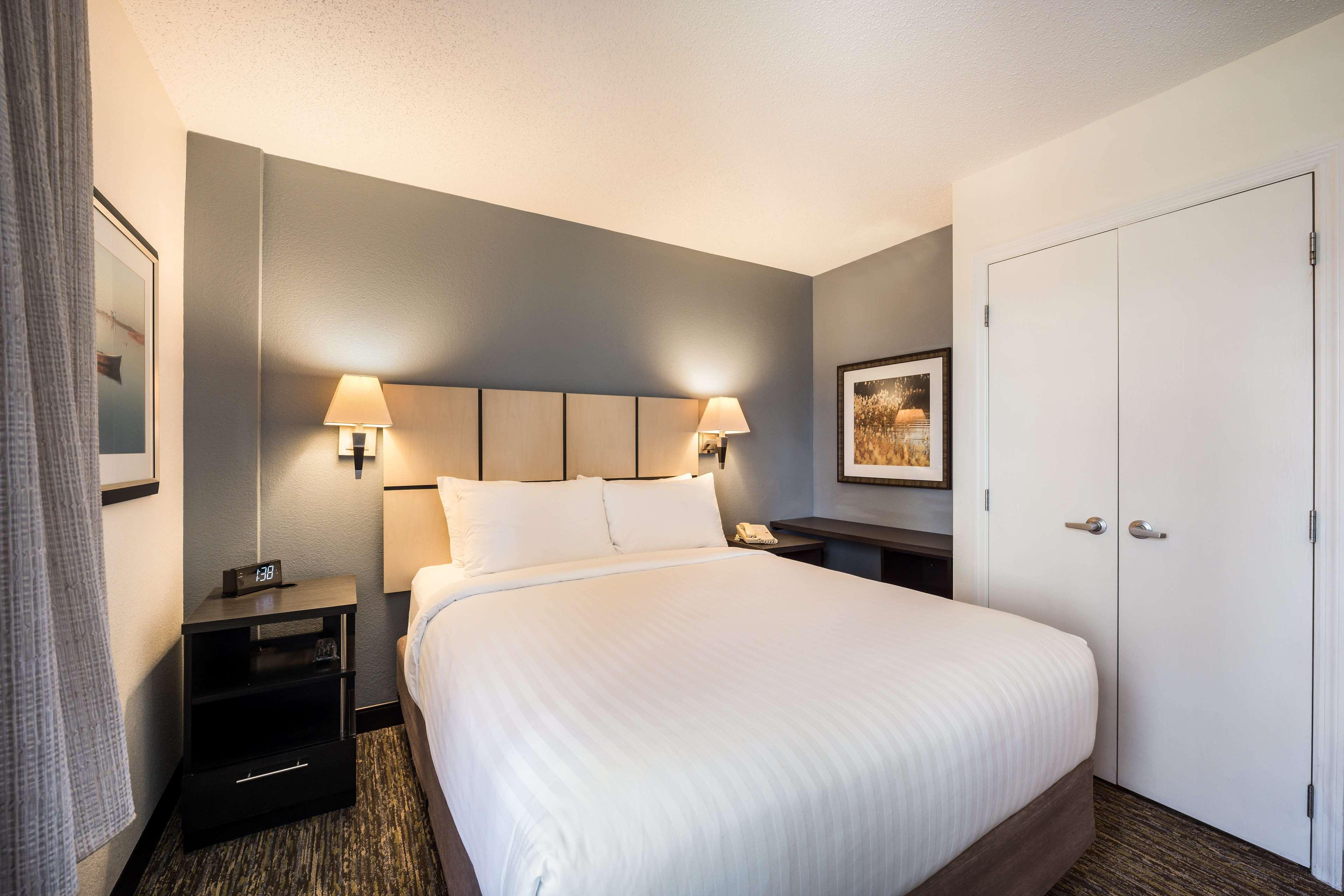Sonesta Simply Suites ألباكركي المظهر الخارجي الصورة